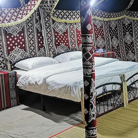 Desert Wonders Camp Ḩawīyah Kültér fotó