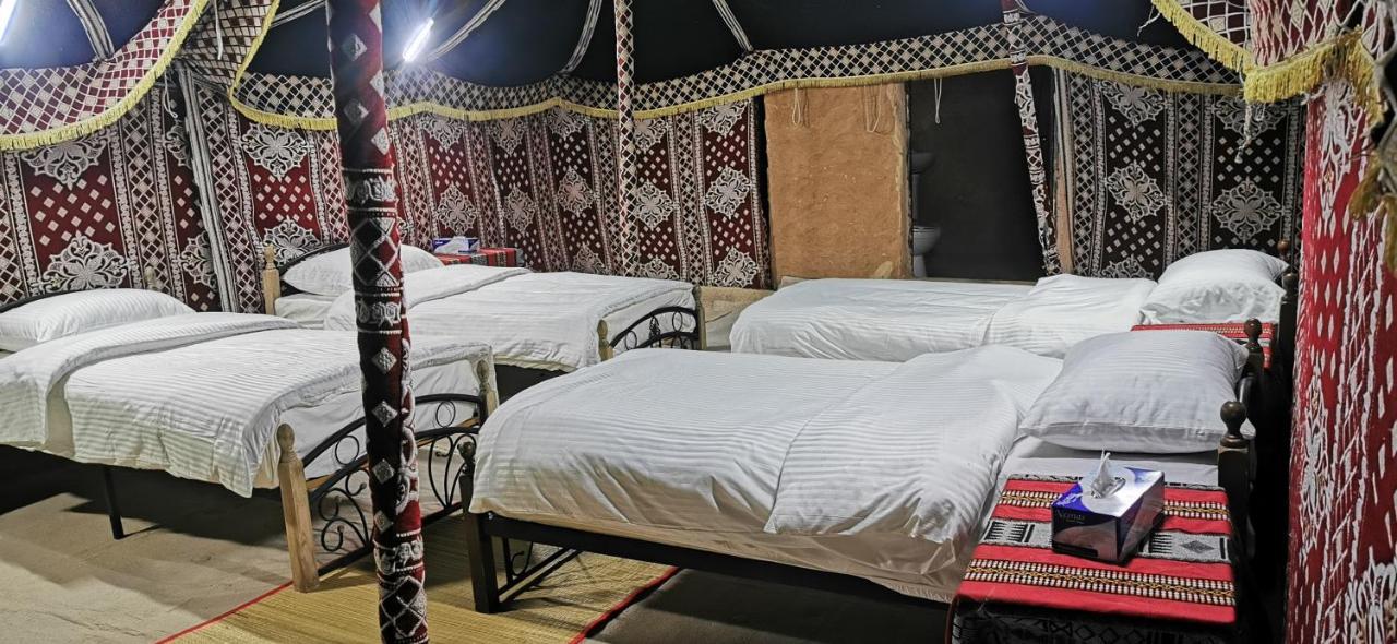 Desert Wonders Camp Ḩawīyah Kültér fotó