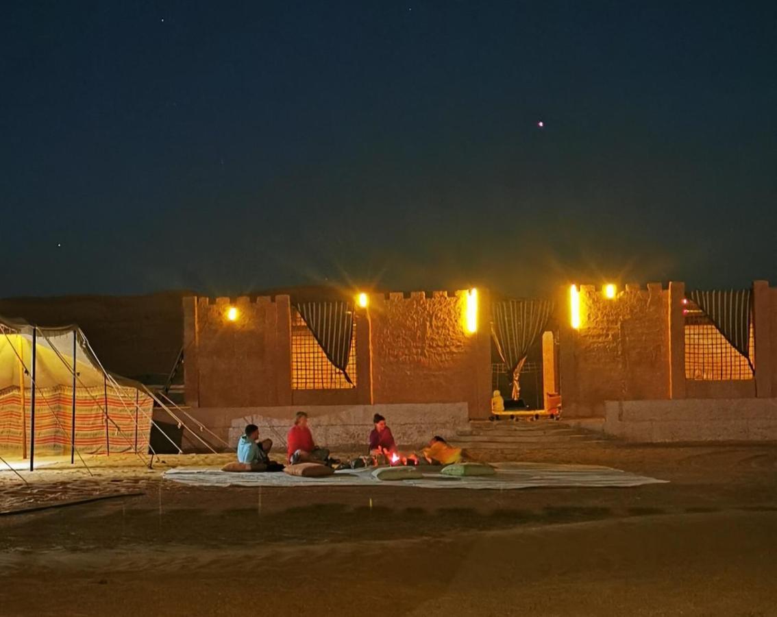Desert Wonders Camp Ḩawīyah Kültér fotó
