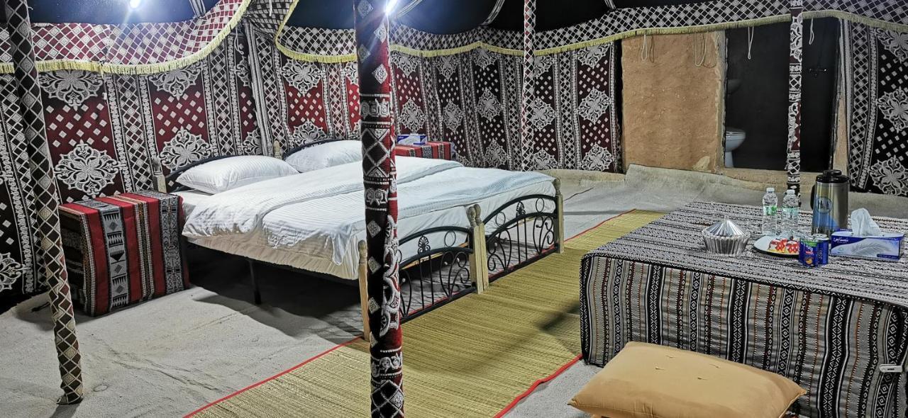 Desert Wonders Camp Ḩawīyah Kültér fotó
