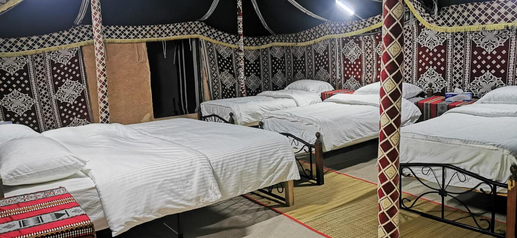 Desert Wonders Camp Ḩawīyah Szoba fotó